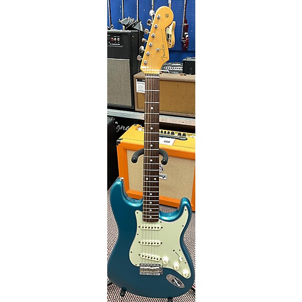 Used Fender Used Fender Classic Series 1960S Stratocaster Seafoam Blue Solid Body Electric Guitar