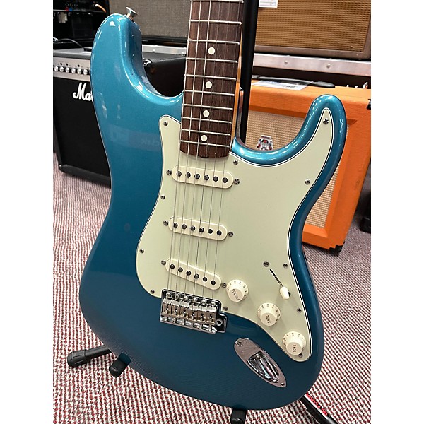 Used Fender Used Fender Classic Series 1960S Stratocaster Seafoam Blue Solid Body Electric Guitar