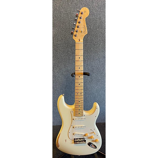 Used Fender Used Fender American Standard Stratocaster Olympic White Solid Body Electric Guitar