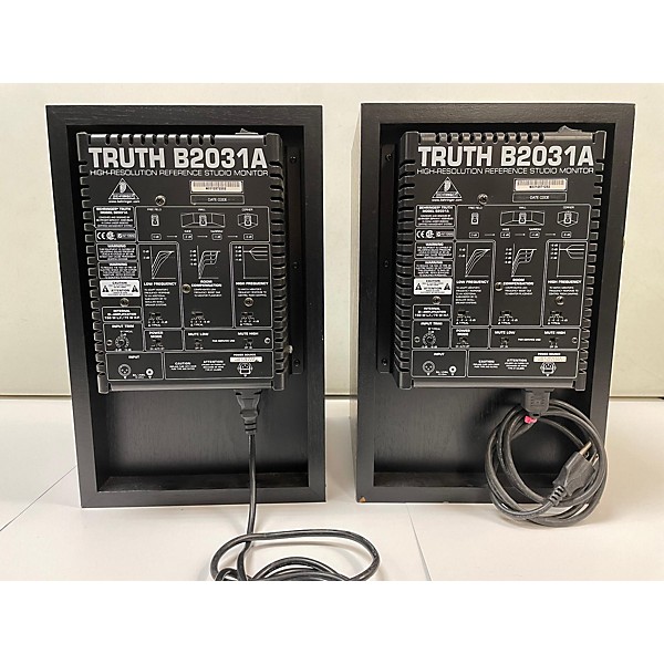 Used Behringer Truth B2031A Pair Powered Monitor