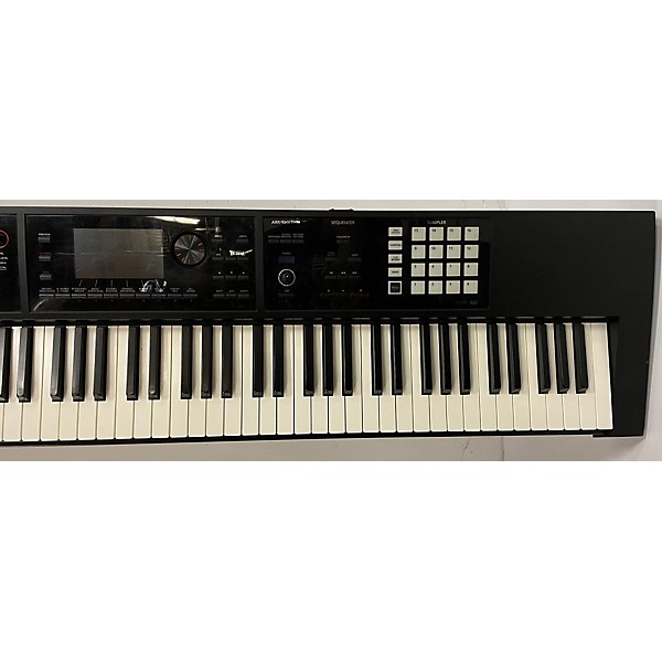 Used Roland Used Roland Fantom 08 Keyboard Workstation