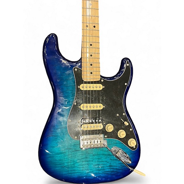 Used Fender Used Fender Limited Edition Player Stratocaster HSS Plus Top Blue Burst Solid Body Electric Guitar