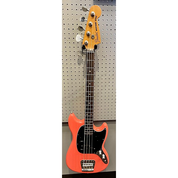 Used Fender Used Fender Justin Meldal-Johnsen Road Worn Mustang Worn Coral Red Electric Bass Guitar