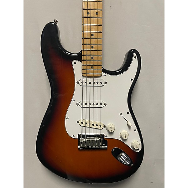 Used Fender Used Fender 50th Anniversary American Stratocaster 2 Color Sunburst Solid Body Electric Guitar