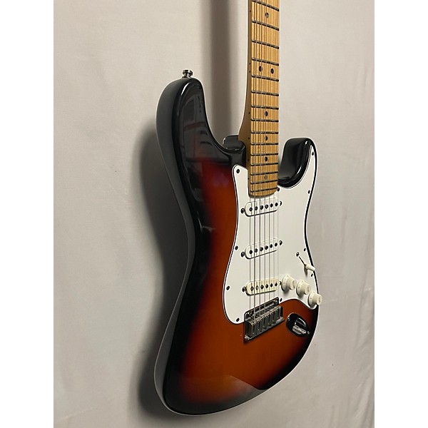 Used Fender Used Fender 50th Anniversary American Stratocaster 2 Color Sunburst Solid Body Electric Guitar