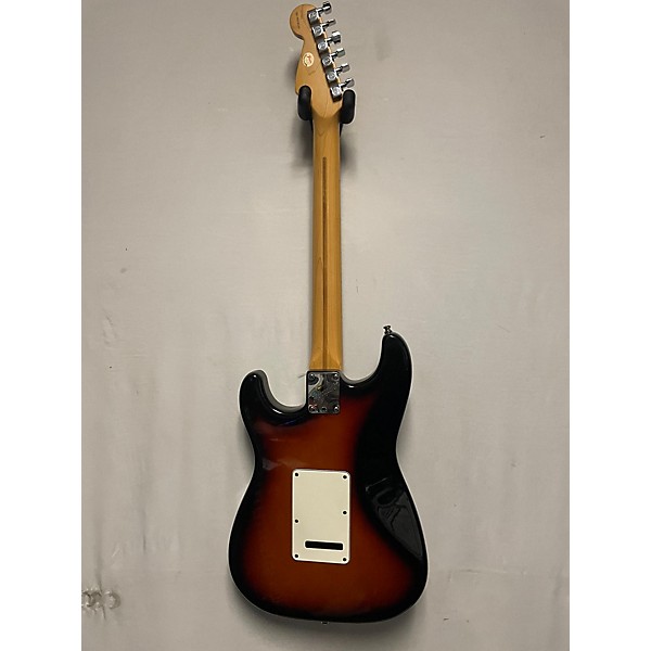 Used Fender Used Fender 50th Anniversary American Stratocaster 2 Color Sunburst Solid Body Electric Guitar