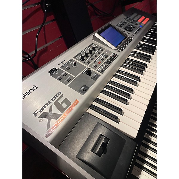 Used Roland Used Roland Fantom X6 Keyboard Workstation