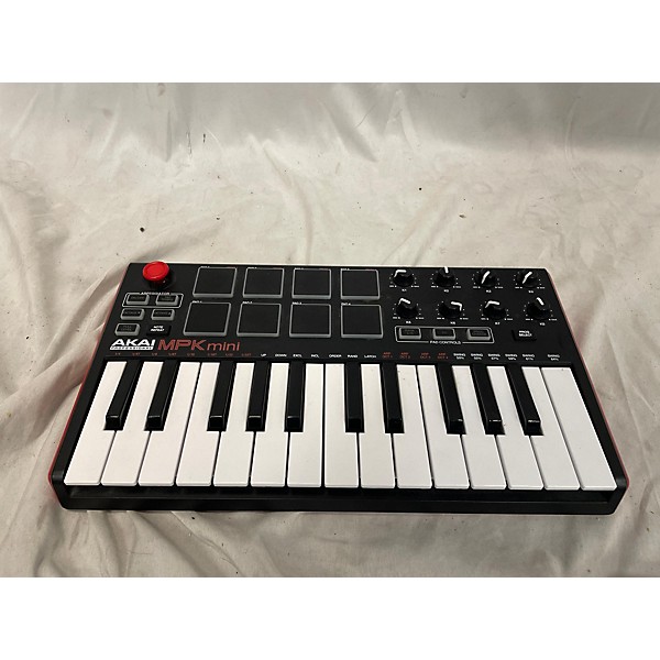 Used Akai Professional Used Akai Professional MPK Mini MIDI Controller