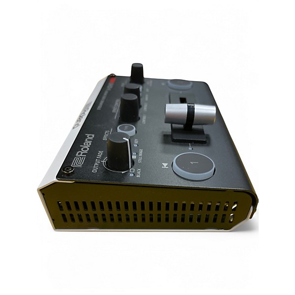 Used Roland V-02 Unpowered Mixer