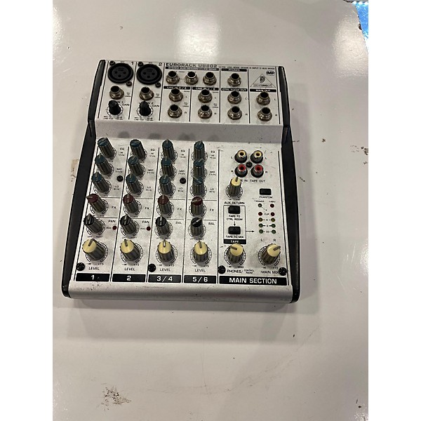 Used Behringer UB802 Unpowered Mixer