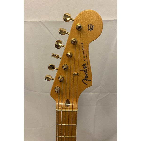 Used Fender Used Fender 1957 American Vintage Stratocaster Antique Gold Solid Body Electric Guitar