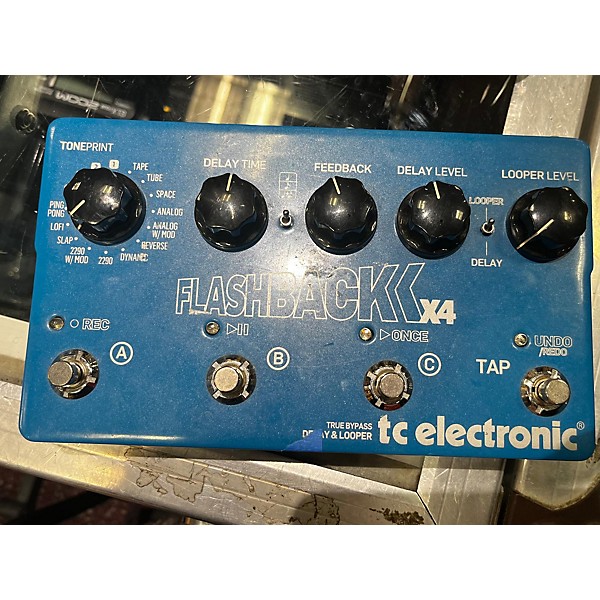 Used TC Electronic Used TC Electronic Flashback X4 Delay And Looper Effect Pedal