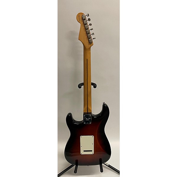 Used Fender Used Fender American Standard Stratocaster 3 Color Sunburst Solid Body Electric Guitar