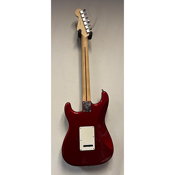 Used Fender Used 2017 Fender American Professional Stratocaster SSS Candy Apple Red Solid Body Electric Guitar