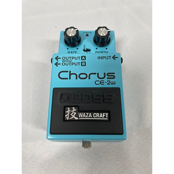 Used BOSS Used BOSS CE2W Waza Craft Chorus Effect Pedal