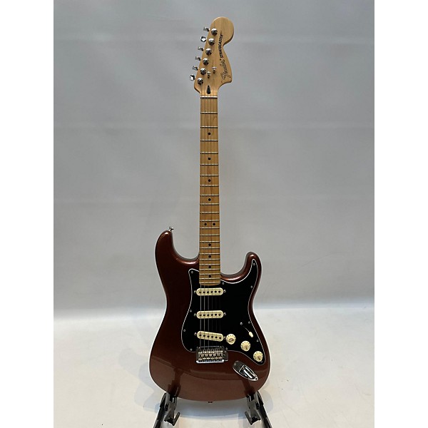 Used Fender Used 2016 Fender Deluxe Roadhouse Stratocaster BRONZE Solid Body Electric Guitar