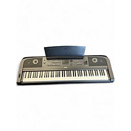 Used Yamaha Used Yamaha DGX670 Digital Piano