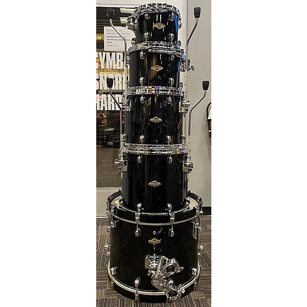 Used Used TAMA 5 piece Starclassic Walnut/birch Piano Black Drum Kit