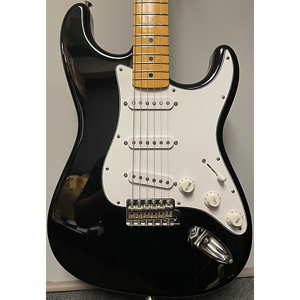 Used Fender Used Fender 1968 ST-68 Stratocaster Reissue CIJ Black Solid Body Electric Guitar