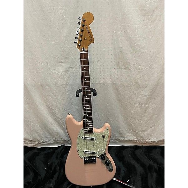 Used Fender Used Fender Mustang Pau Ferro Shell Pink Solid Body Electric Guitar