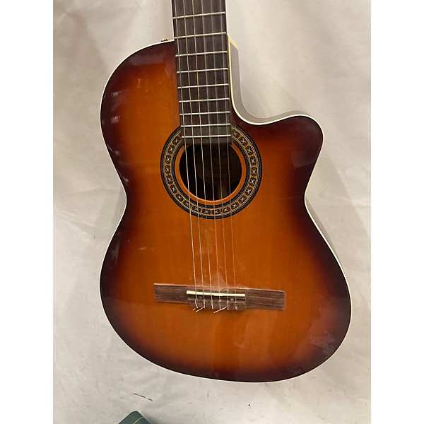 Used La Patrie Used La Patrie Hybrid Cutaway QII Light Burst Classical Acoustic Electric Guitar