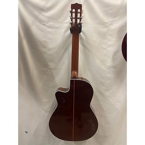 Used La Patrie Used La Patrie Hybrid Cutaway QII Light Burst Classical Acoustic Electric Guitar