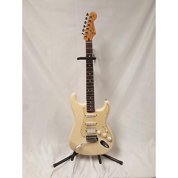 Used Fender Used Fender Player Stratocaster HSS Antique White Solid Body Electric Guitar