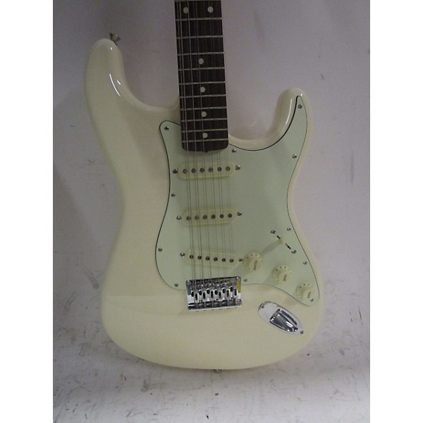 Used Fender Used Fender Fsr Traditional 12 String Stratocaster Made In Japan White Solid Body Electric Guitar