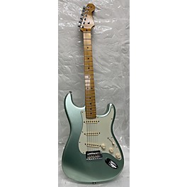 Used Fender Used 2022 Fender American Professional II Stratocaster MYSTIC SEAFOAM GREEN Solid Body Electric Guitar