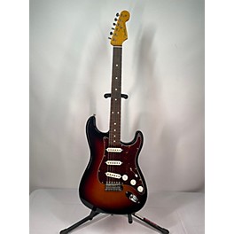 Used Fender Used 2014 Fender Artist Series John Mayer Stratocaster 3 Tone Sunburst Solid Body Electric Guitar