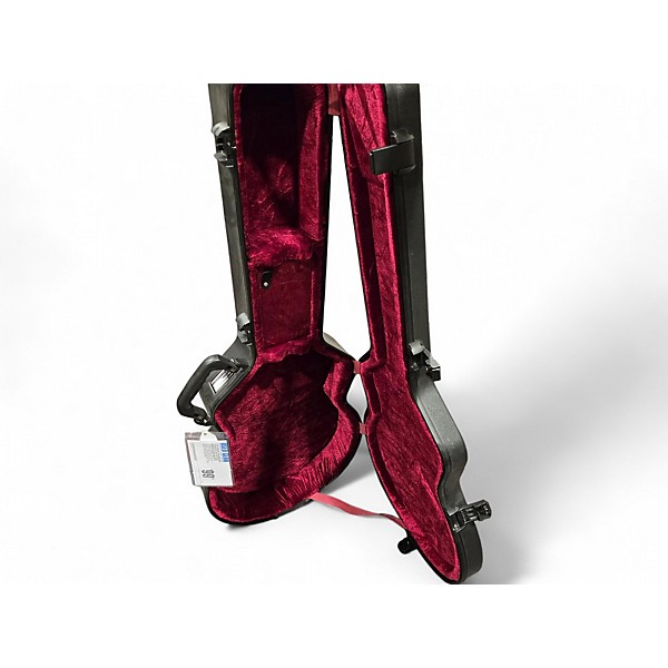 Used Gator Used Gator TSA Molded Acoustic Guitar Case Acoustic Guitar