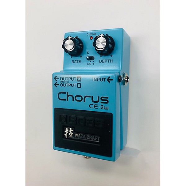 Used BOSS Used BOSS CE2W Waza Craft Chorus Effect Pedal