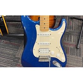 Used Fender Used 2005 Fender Fat Stratocaster Blue Solid Body Electric Guitar