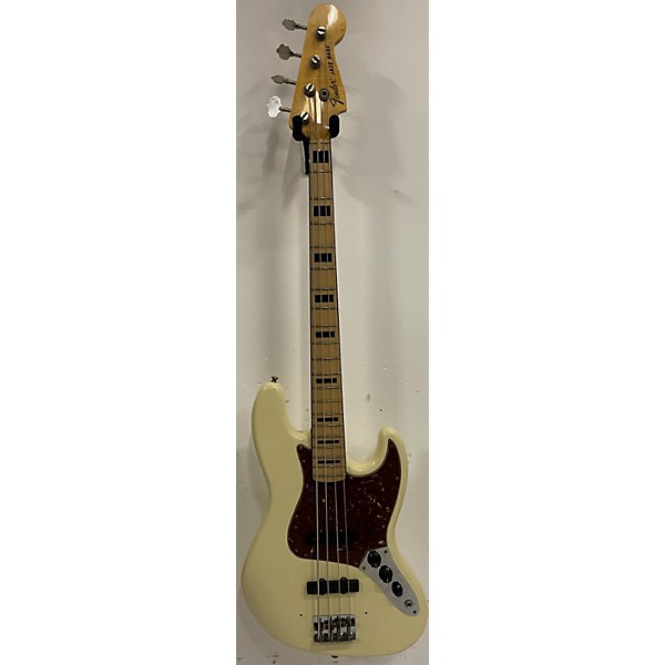 Used Fender Used 2023 Fender Custom Shop 68 Jazz Bass Jrn Vintage White Electric Bass Guitar