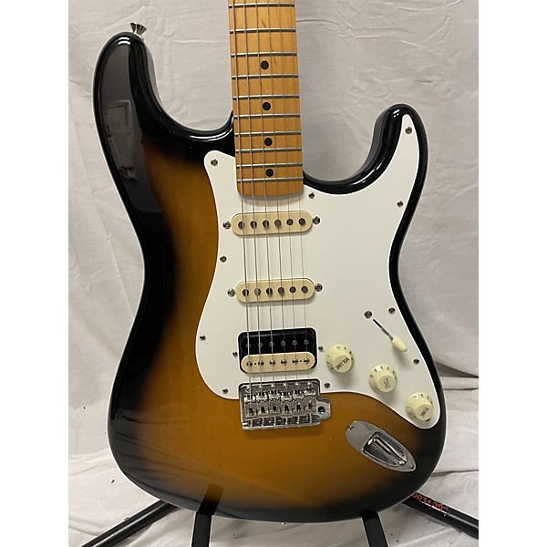 Used Fender Used Fender JV Modified '50s Stratocaster 2 Color Sunburst Solid Body Electric Guitar