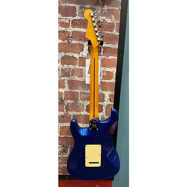 Used Fender Used 2019 Fender American Ultra Stratocaster HSS Cobra Blue Solid Body Electric Guitar