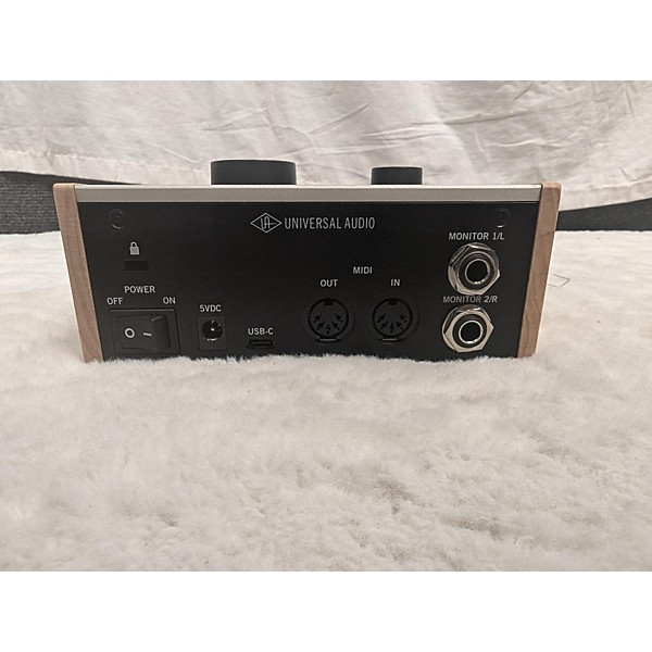 Used Universal Audio Used  Universal Audio VOLT 1 76