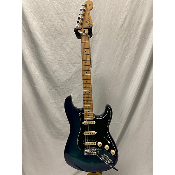 Used Fender Used Fender Player Stratocaster HSS Plus Top Blue Burst Solid Body Electric Guitar