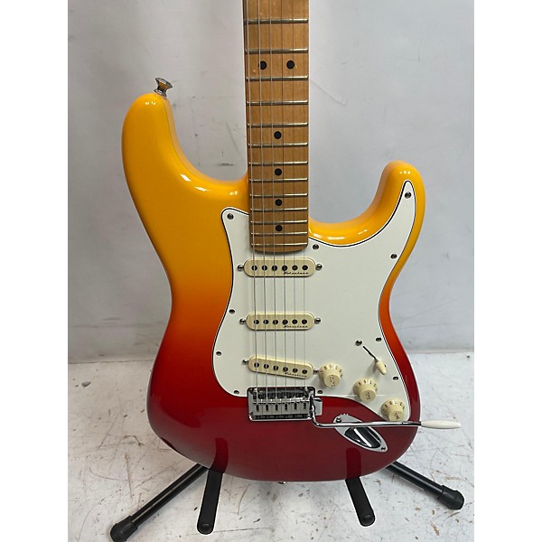 Used Fender Used 2022 Fender Player Plus Stratocaster TEQUILA SUNRISE Solid Body Electric Guitar