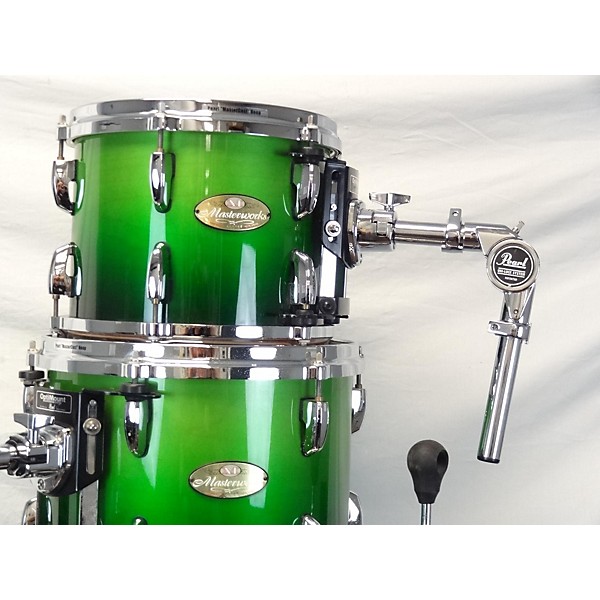 Used Pearl Used Pearl 4 piece Masterworks Emerald Fade Drum Kit