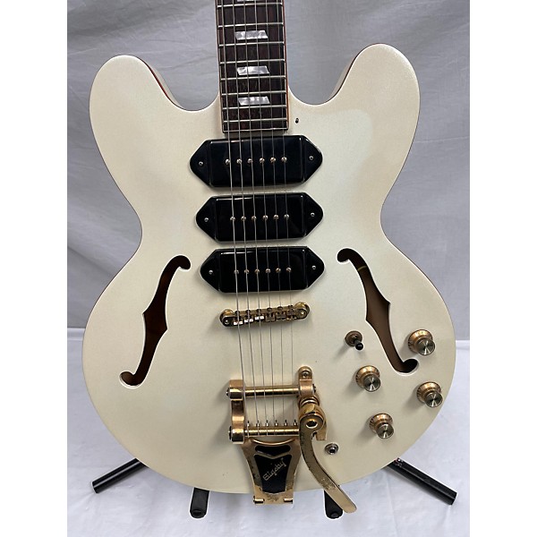 Used Epiphone Used Epiphone Riviera Custom P93 Pearl White Hollow Body Electric Guitar