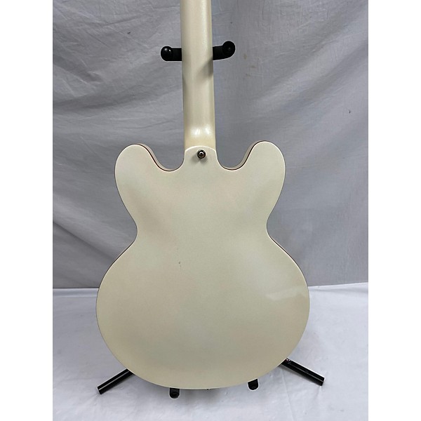 Used Epiphone Used Epiphone Riviera Custom P93 Pearl White Hollow Body Electric Guitar