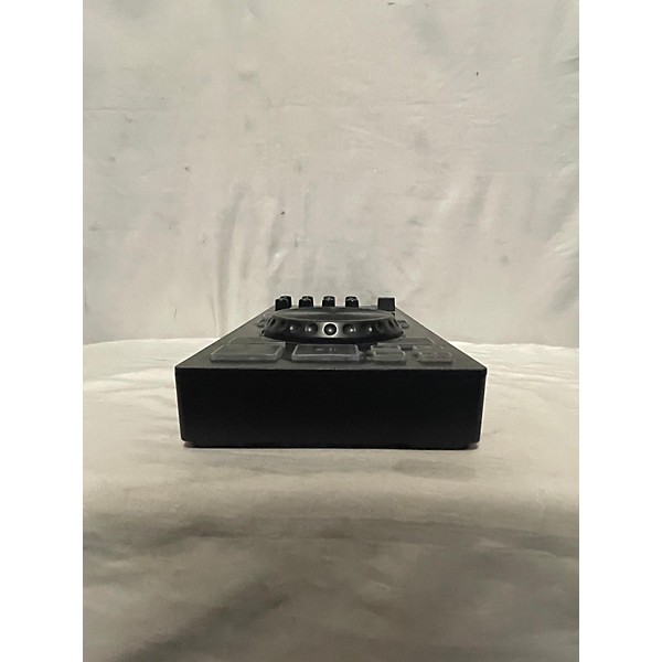 Used Behringer Used Behringer CMD PL1 DJ Controller