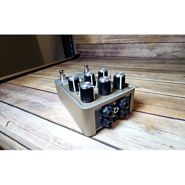 Used Universal Audio Used Universal Audio Golden Reverberator Effect Pedal