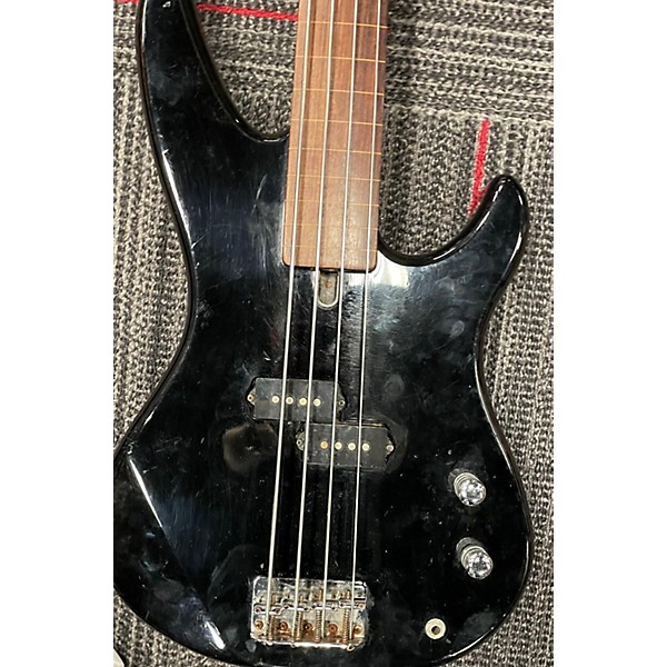 Used Yamaha Rbx200 Electric Bass Guitar