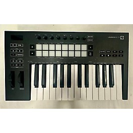 Used Novation Used Novation Launchkey 25 Key MIDI Controller