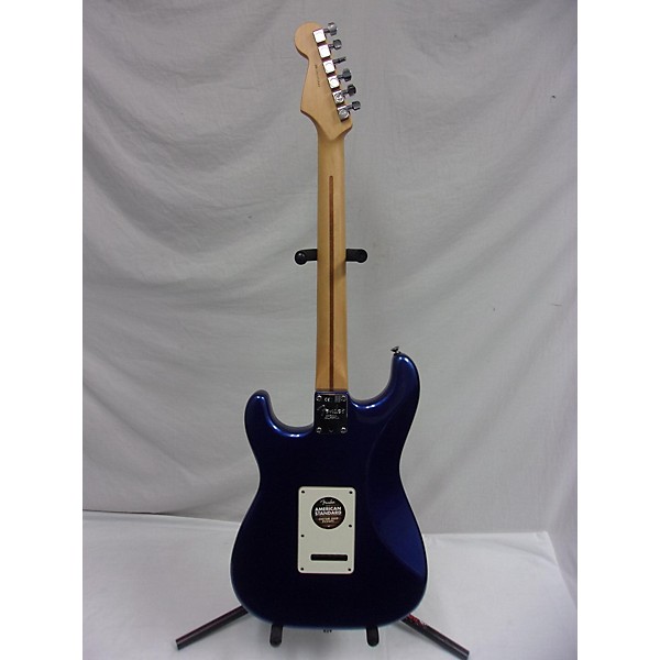 Used Fender Used Fender American Standard Stratocaster Lake Placid Blue Solid Body Electric Guitar