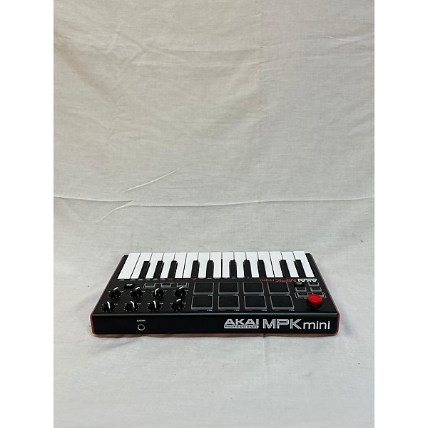 Used Akai Professional Used Akai Professional MPK Mini MIDI Controller