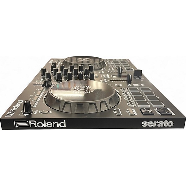 Used Roland DJ 202 DJ Controller