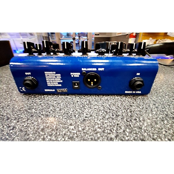 Used Isp Technologies Used Isp Technologies BETA BASS Bass Preamp